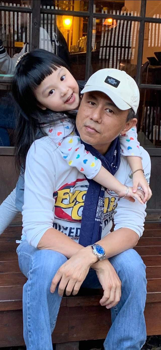 一路走好!柯受良53岁徒弟朱科丰病逝,上个月刚为女儿庆六岁生日