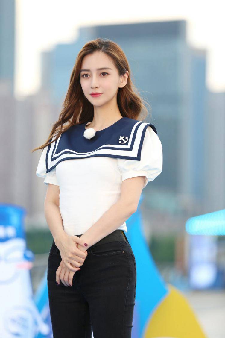 承包节目高光,杨颖在《奔跑吧》第八季的表现可圈可点_baby_观众_女孩