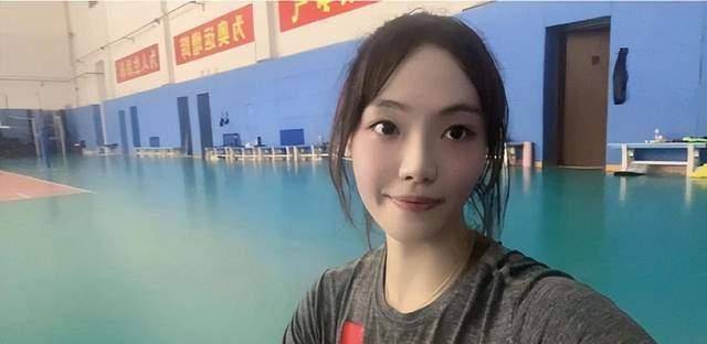 辽宁女排_联赛_王美懿