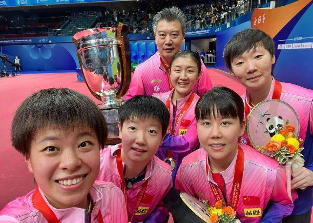 中国队包揽2冠，日本0冠惨败，世界第一樊振东、孙颖莎领衔锁定冠军