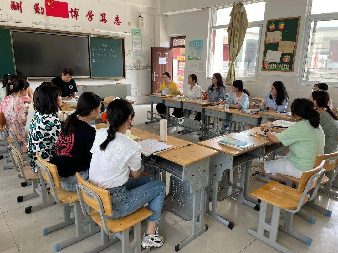 【校园动态】第二十九中天润城分校:骨干展风采 凝心育桃李_活动_示范