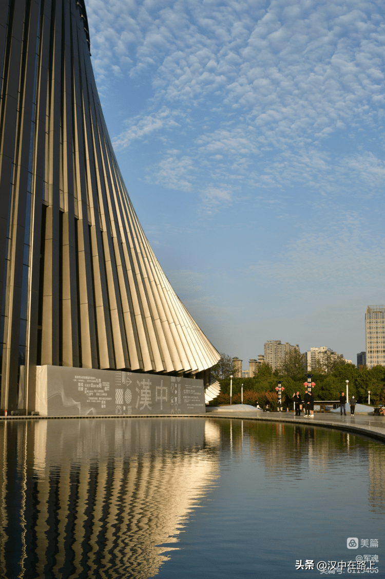 汉中天汉大剧院图片