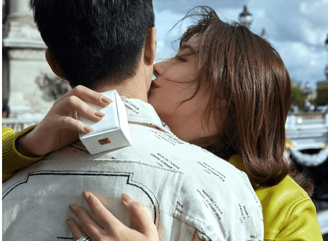 麦迪娜_幻城_小视频