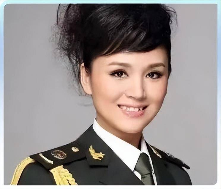 从张家口走向全国的青年歌手冯瑞丽去哪儿了?_演出_晚会_歌曲