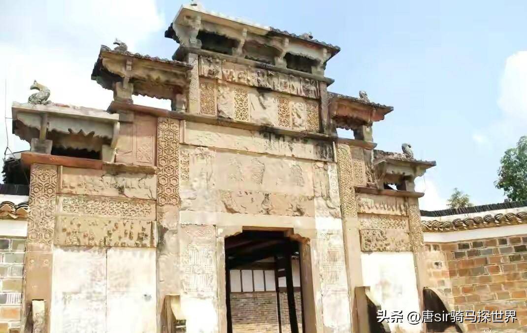 深藏于江西的千年老街，昌盛不输周庄，旅客：残垣断壁，破败不胜