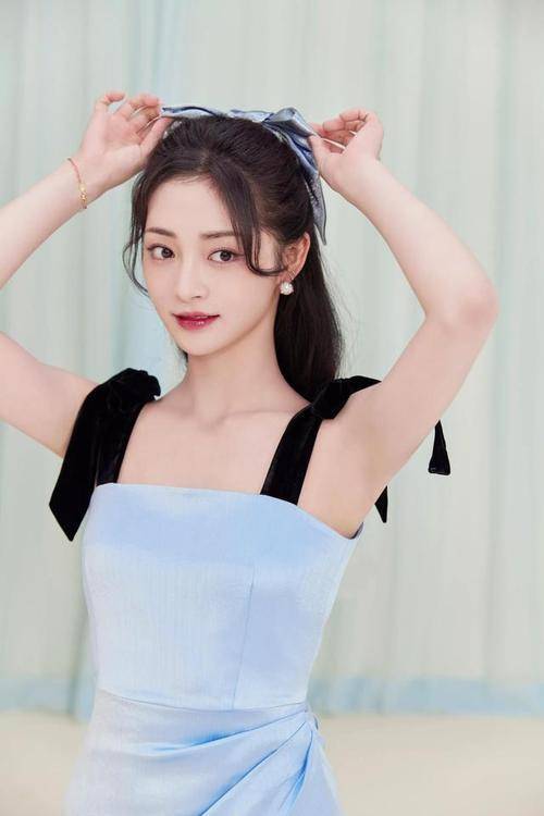 狗仔曝周姓女艺人遇渣男,周洁琼:直接报我身份证_网友_刘大锤_跑车