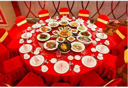 这三种份子钱不要随,否则别人会把你当做冤大头_朋友_毕业_人家