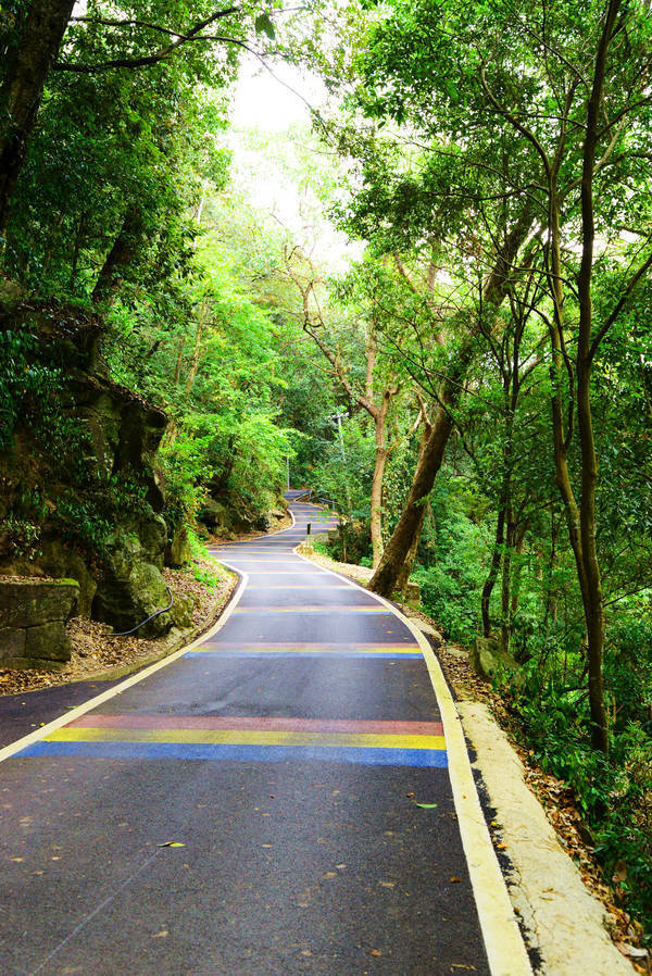 没有高岭土,何来景德瓷,一座让人仰望的高岭山_瓷器_矿山_开采