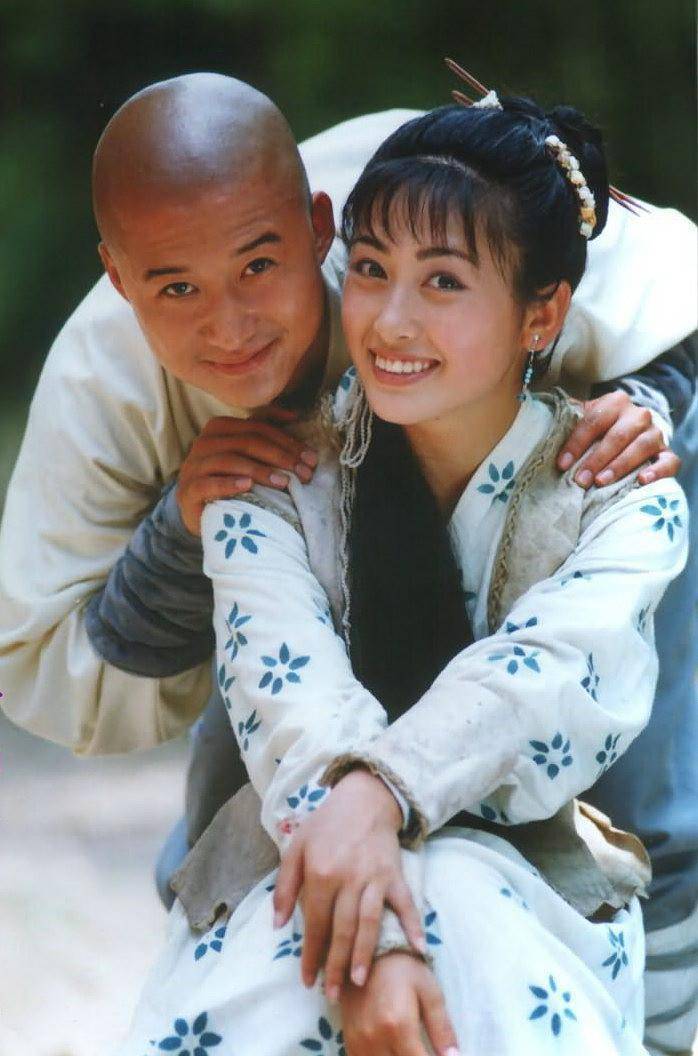 两人饰演的是一对情侣, cp感相当的强,在《少林武王》这部电视剧播出