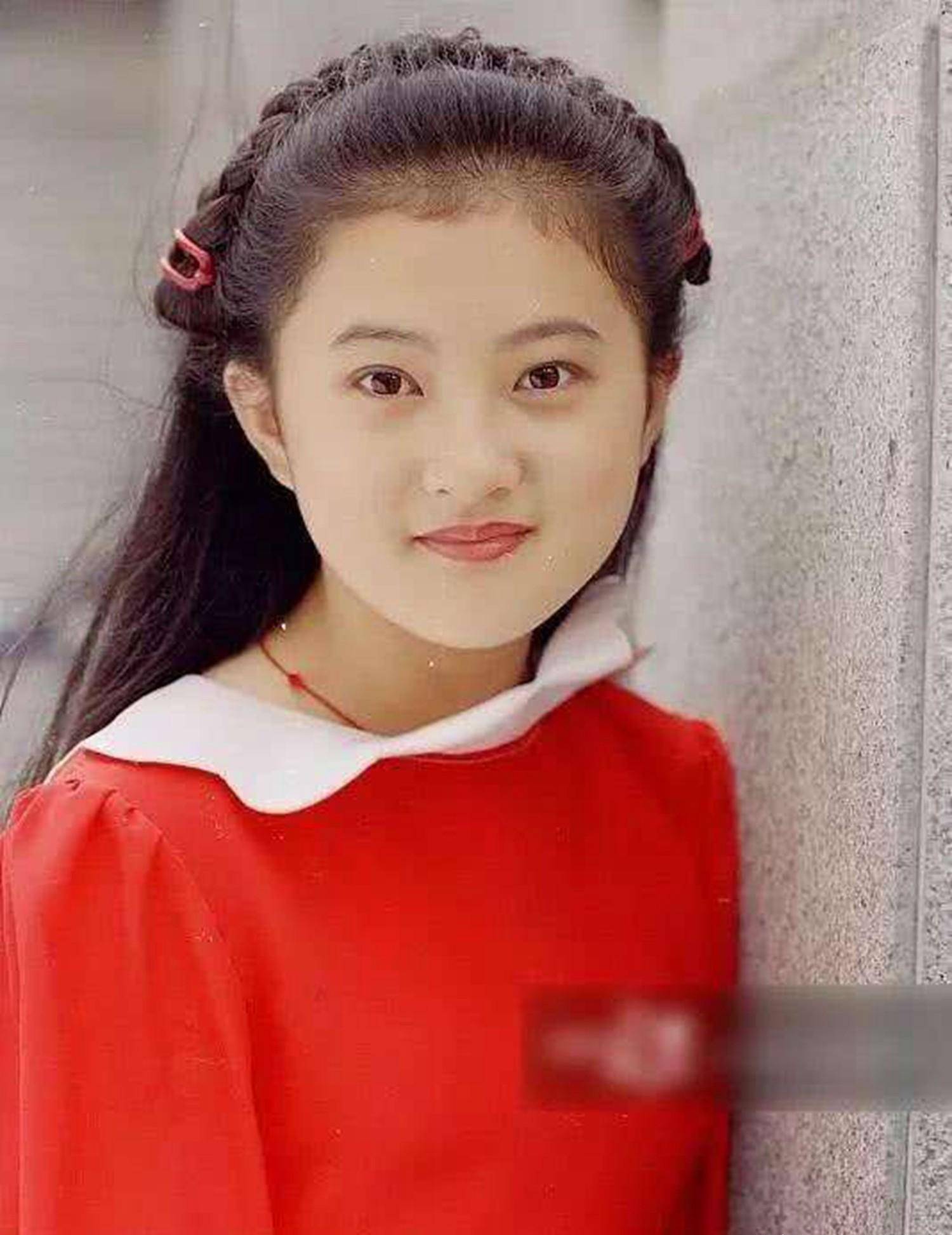 8岁被琼瑶剧捧红因演小婉君备受关注39岁少女气质却不减