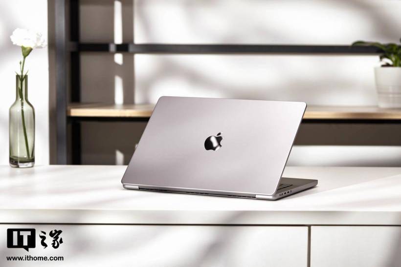 MacBook Pro 2022将采用“极高带宽”内存
