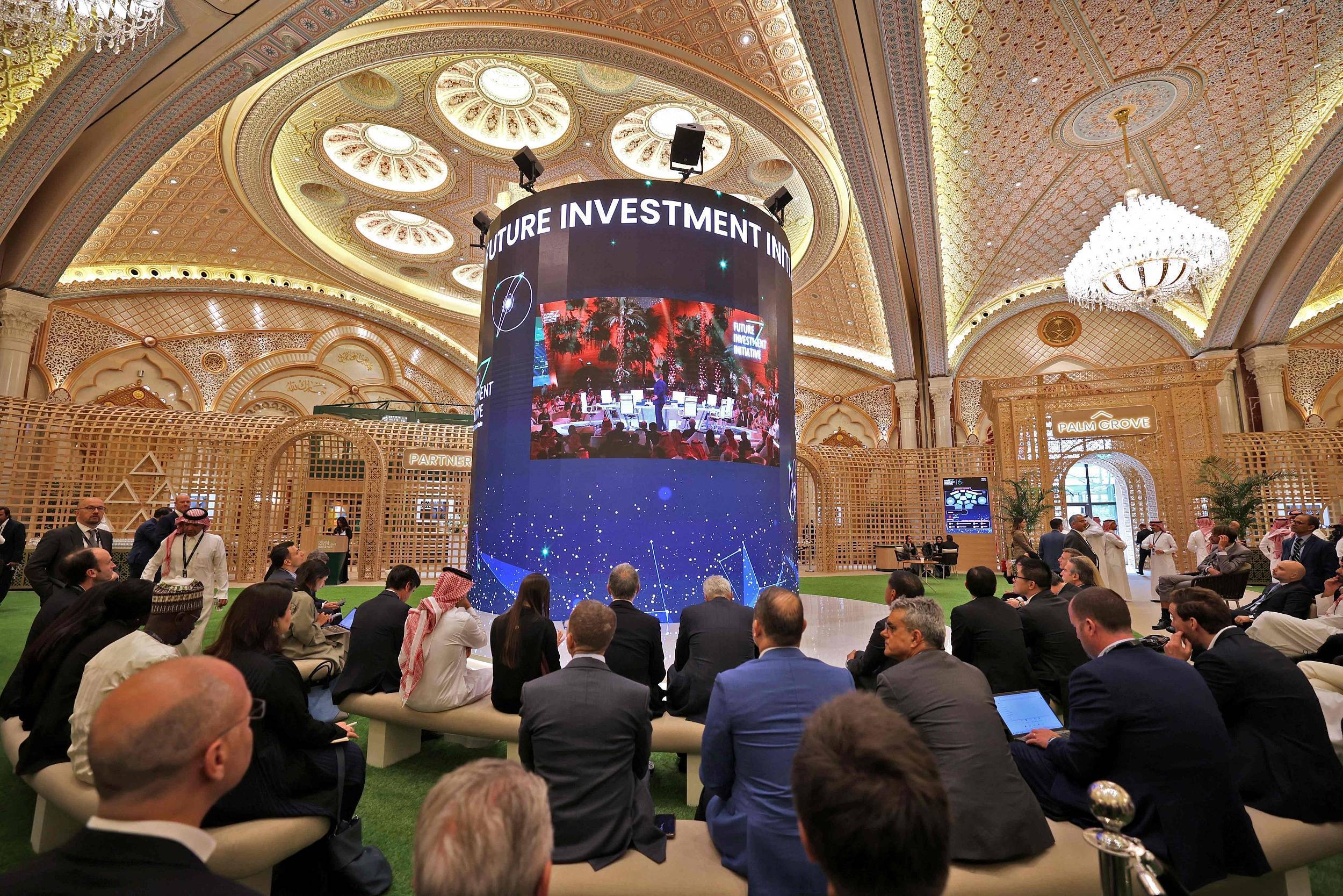 "沙漠达沃斯"开幕,华尔街大鳄称地缘政治形势比经济更忧心