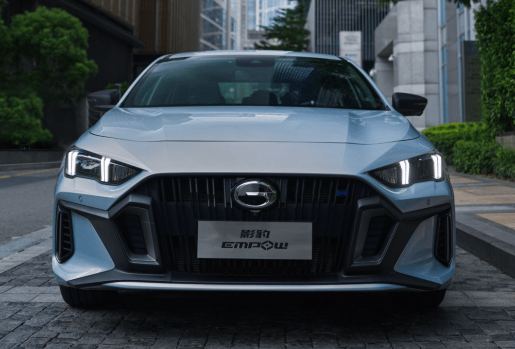 33l!性能油耗一手抓?广汽传祺影豹混动版上市_搜狐汽车_搜狐网