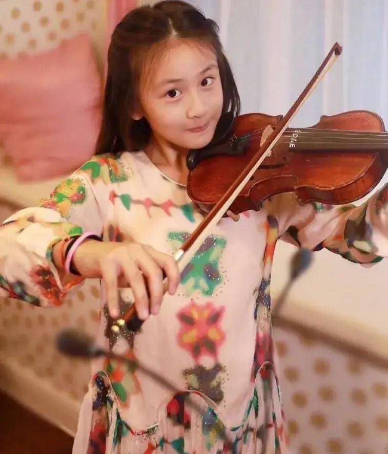 田雨橙_运动_气质