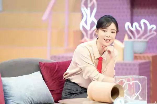 “女版摄影师”张静初的桃色往事,以及被她征服的男人_顾长卫_孔雀_成为了