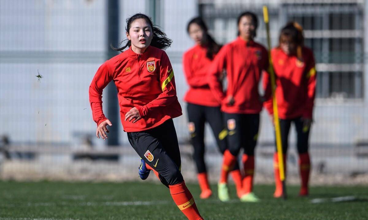 恭喜王爽,恭喜水青霞,国家体育总局发布世界杯喜讯,女足要上门了_中国