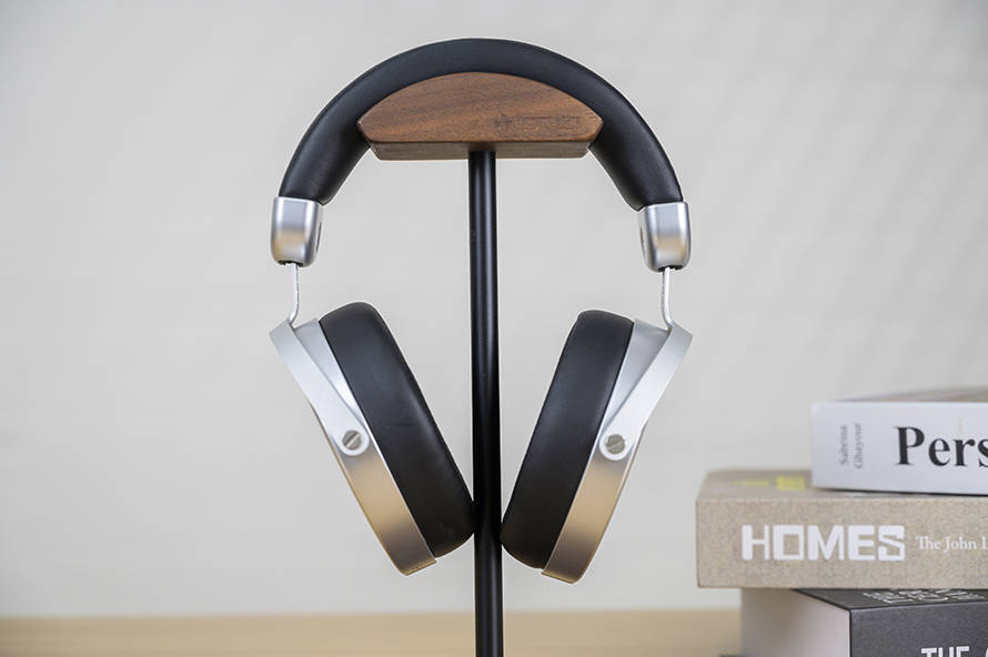 HIFIMAN Deva Pro平板耳机：千元价格 也能体验平板振膜的出色音质