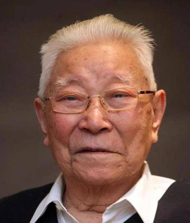 他是原安徽副省长,15岁参加革命,后任山东省委书记,享年103岁_人民