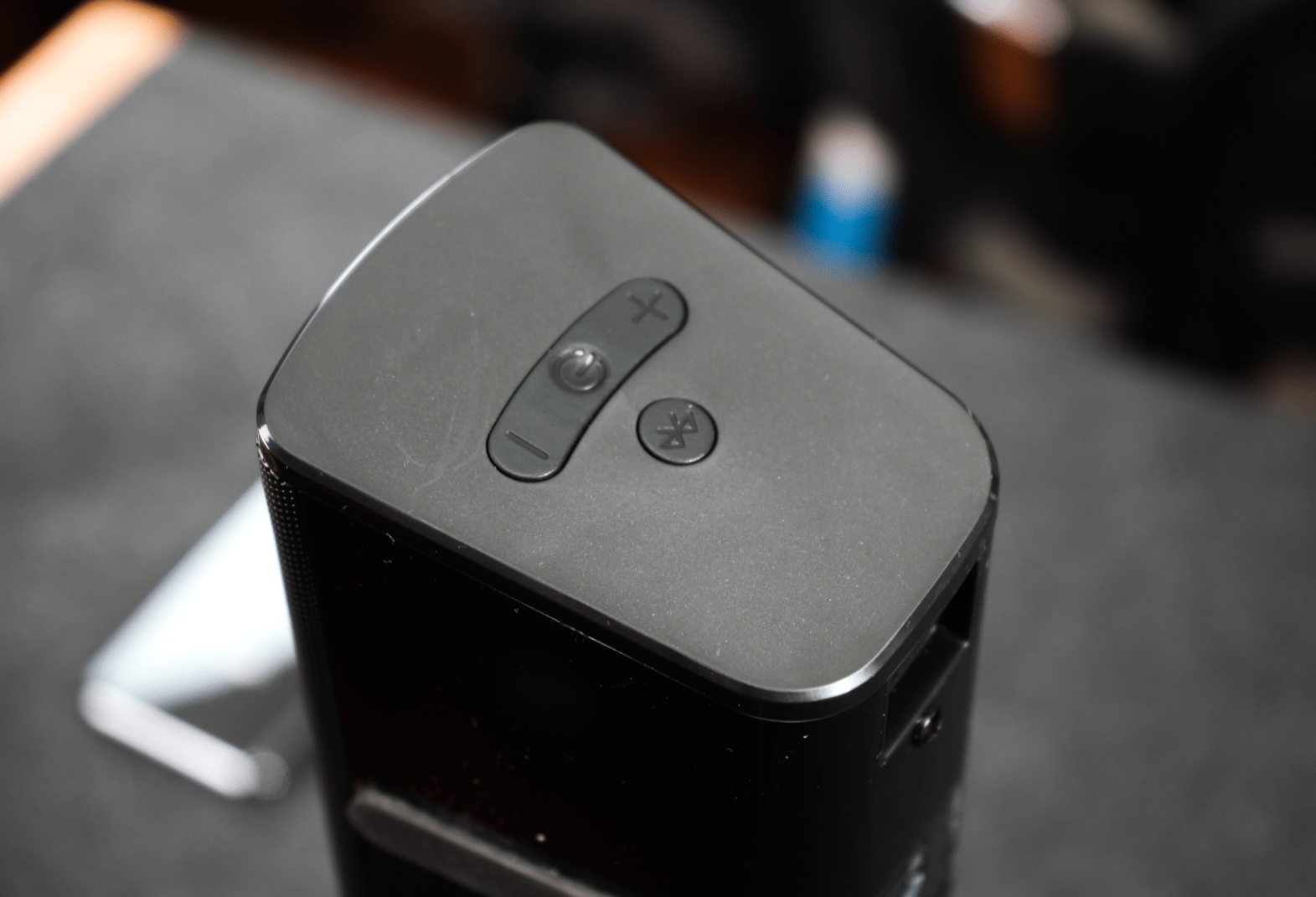 创新Stage Air V2音箱评测：只卖300元的“小回音壁”体验如何