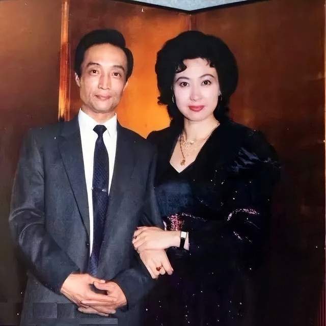 老艺术家沈健瑾亲自发声,澄清传言,并非沈金波的女儿,却是李光好妻子