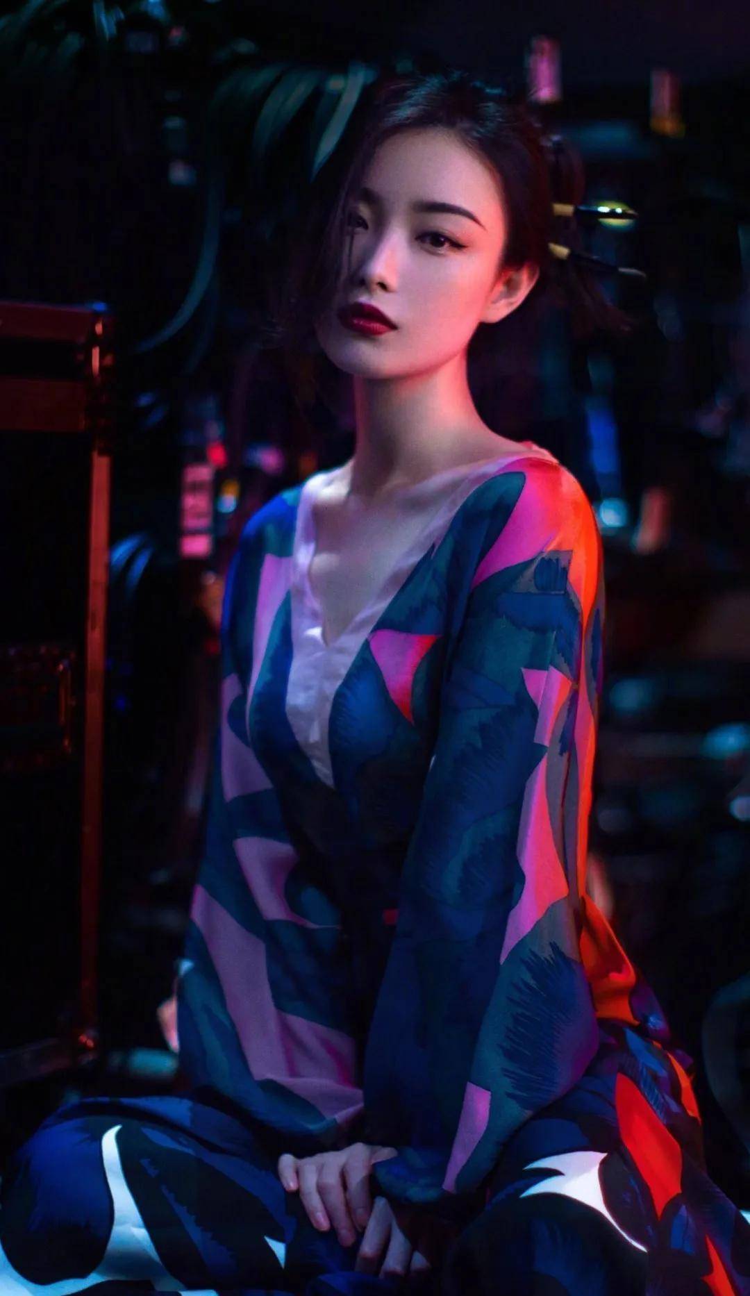 时尚气质女王 时尚女星 倪妮 高清手机壁纸_电影_演艺_作品