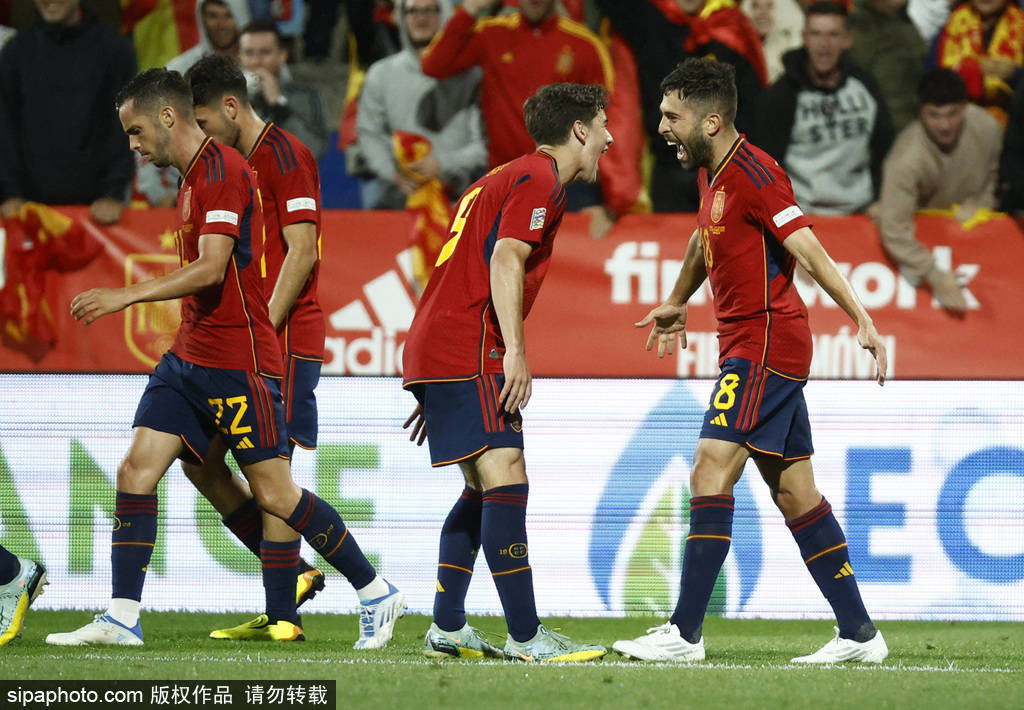世界杯E组:西班牙巡礼：斗牛士高举传控大旗锋无力成大隐患|深度