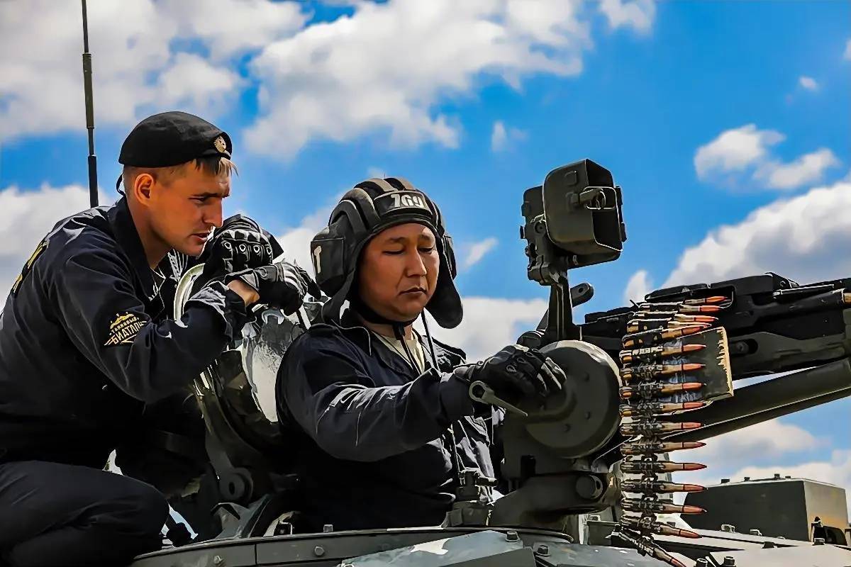 70万预备役士兵重返前线 100万支步枪下发:组建20个机械化步兵旅_俄军