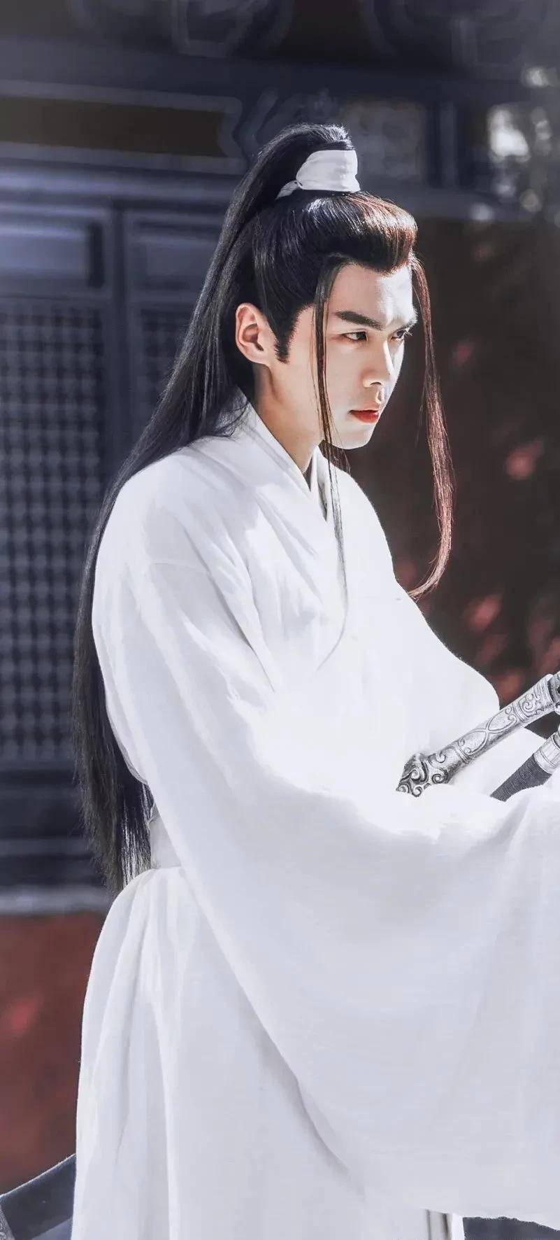 古装剧中男明星全束发vs披发 造型大盘点—谁才是你心中的绝世美男