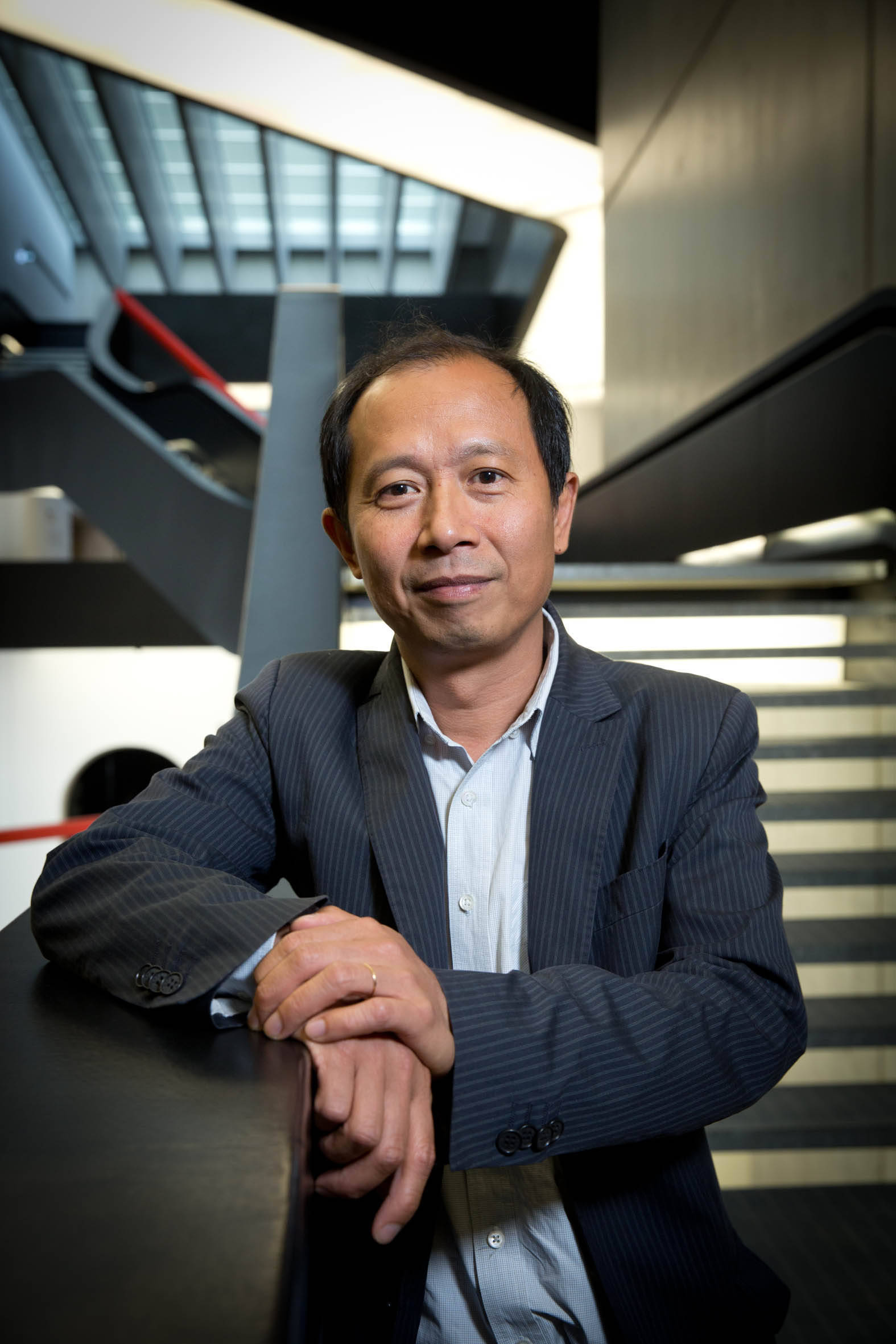 沈远个展"垂钓"开幕,背后是人生艰难时刻的思考._作品_展览_马特奥