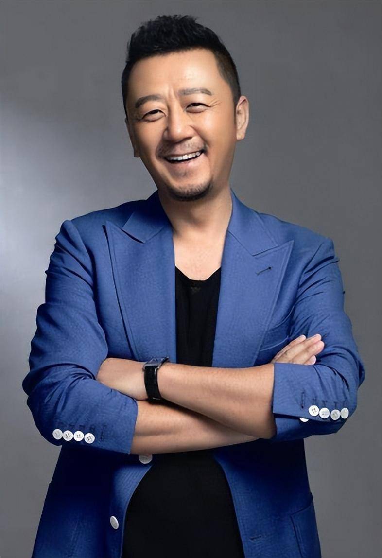 郭涛:娶小15岁娇妻,儿女双全事业有成,一本书毁掉"好丈夫"滤镜_父母