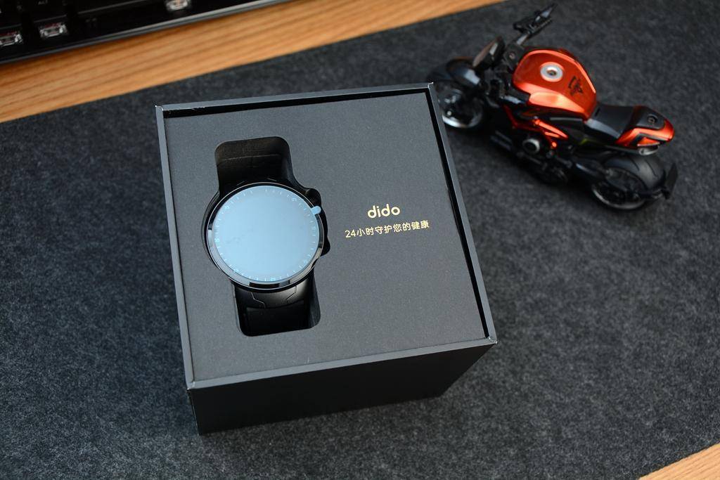步入中年的80后,健康尤为重要,dido E40S气泵式血压智能手表体验