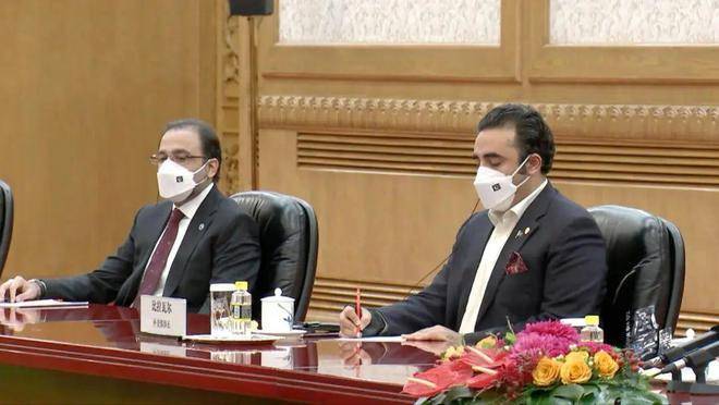 夏巴兹总理此次访问为期两天,巴基斯坦外交部长比拉瓦尔也随总理访华