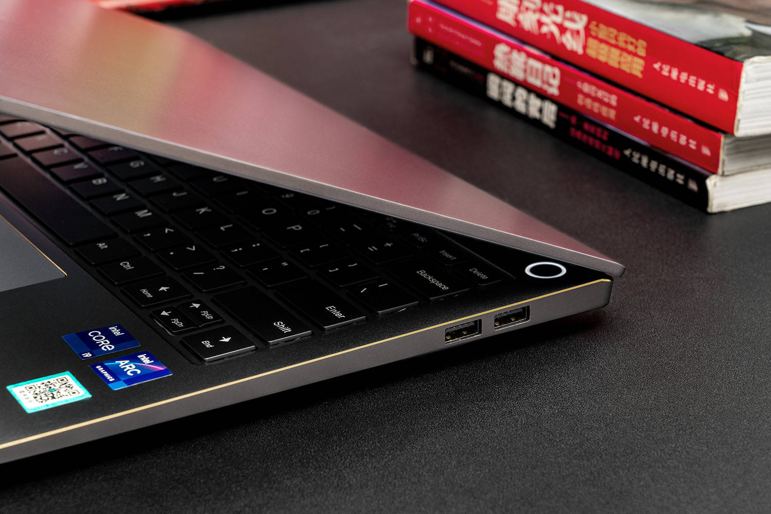 英特尔再战独显，锐炫A370M剑指轻薄本，雷神T-BOOK 14深度评测