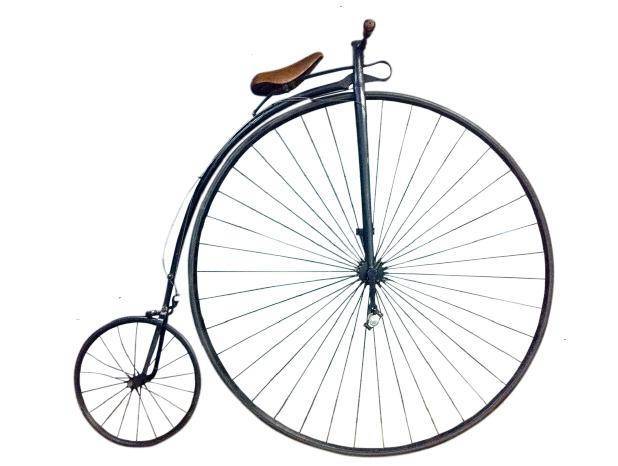 不要笑,最早的自行车不但奇葩还很危险,疼算什么,经常摔死人_双轮