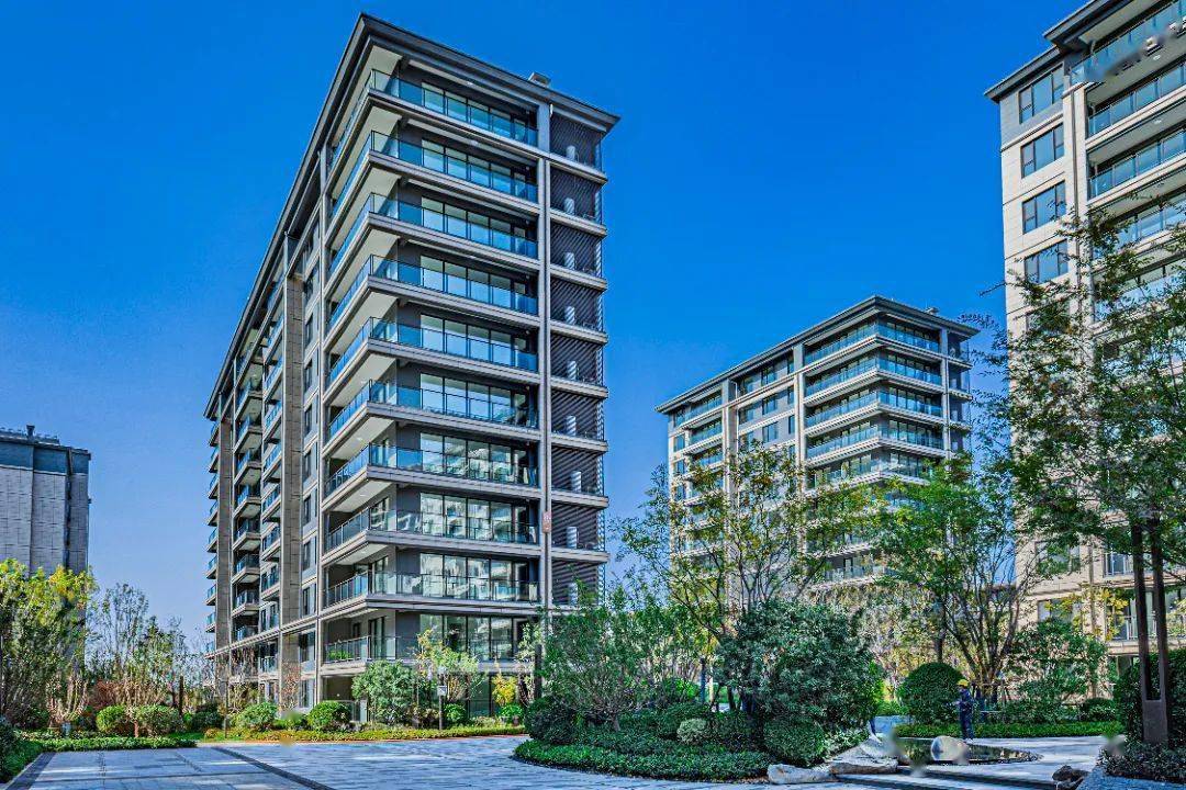 以终为始 花成蜜就 | 绿地·御山台首期山居洋房盛大交付!