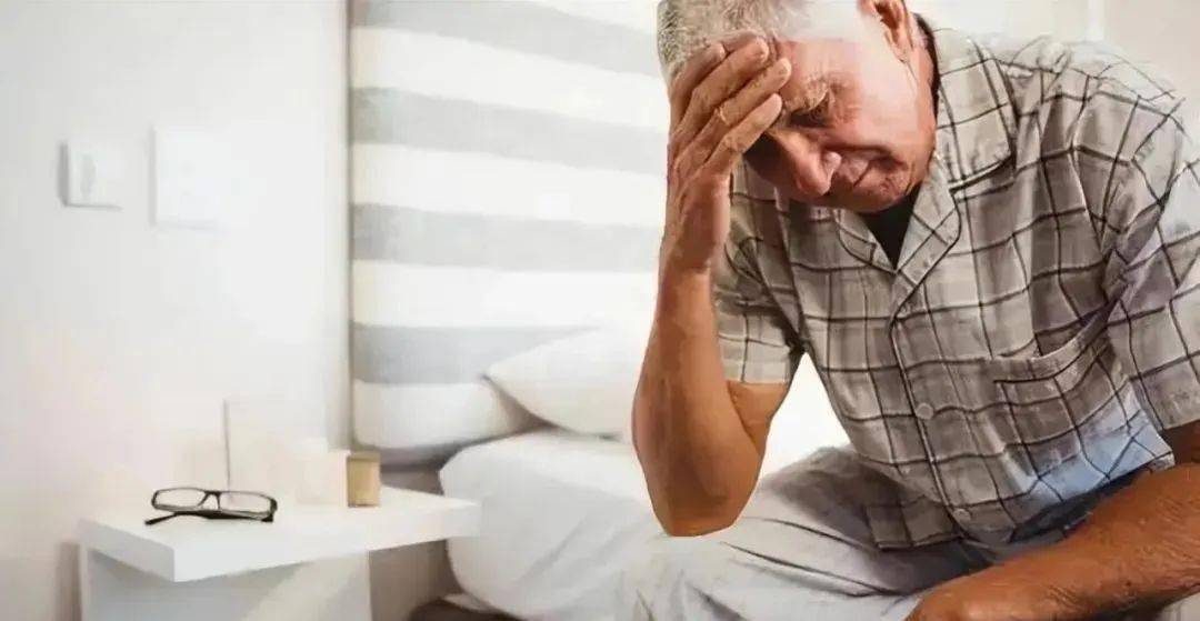 人很多会患有前列腺疾病,当前列腺出问题时,就会引发尿频尿急等情况