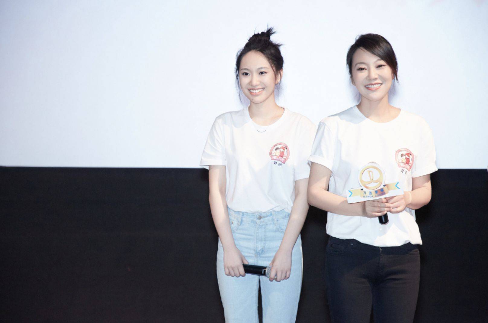 《山海情》拍摄时,起初闫妮就对邹元清表示,里面的主创人员阵容相当强