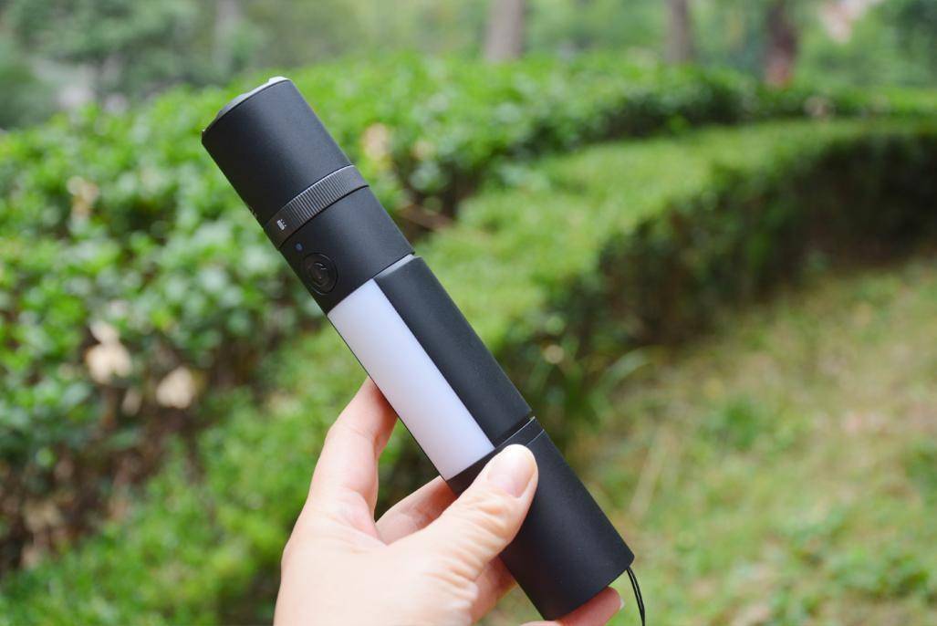 小米米家多功能手电筒测评:带破窗器,能割安全带,守护出行安全