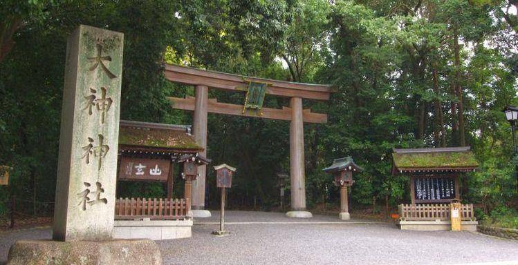 奈良这个小众景点 内有神秘 蛇神 神社 外国游客难一窥其面貌 三轮 大神 物主