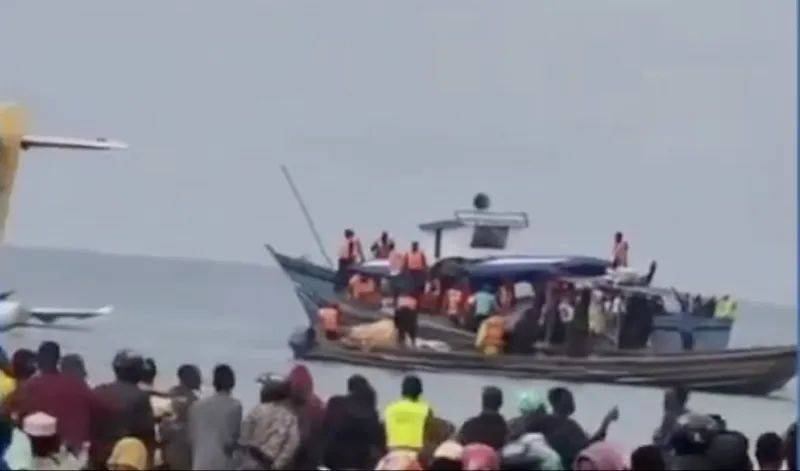 飞机坠湖！已致19人遇难_坦桑尼亚客机坠湖已致19人遇难_事故_南都