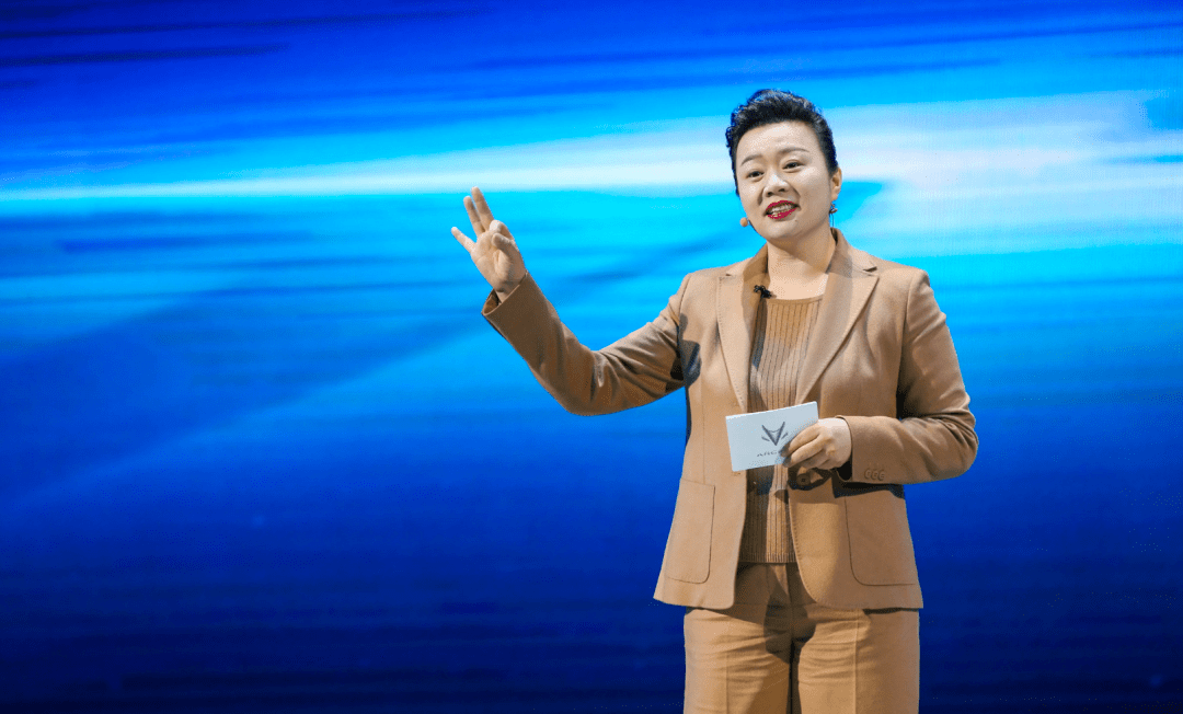 北汽极狐女总裁离职!