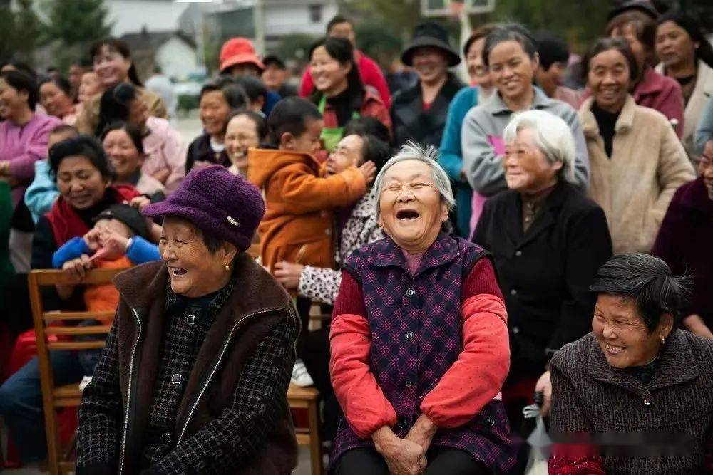 学习宣传贯彻党的二十大精神|宣城市文艺志愿者走进宣州区文昌镇_服务