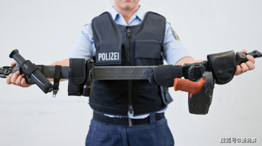 全球警察高清图片大赏(战术腰带篇)_中国香港_什么_评论