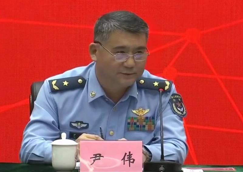 空军副参谋长尹伟答南都:无人机是未来空军装备发展主要方向
