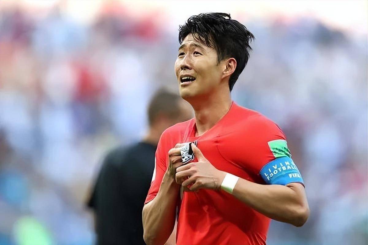 孙兴慜前2次世界杯,都痛哭失声!