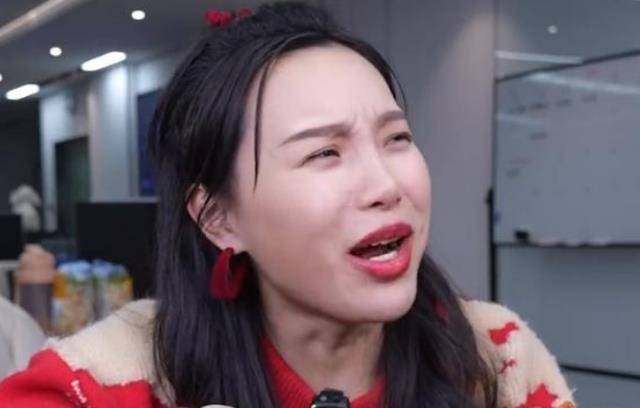知名美女网红“小贝饿了”带货被曝产品翻车:删评论惹争议(图5)