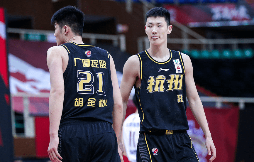 胡金秋爆发,李京龙11分_拉杜利_得分_比赛