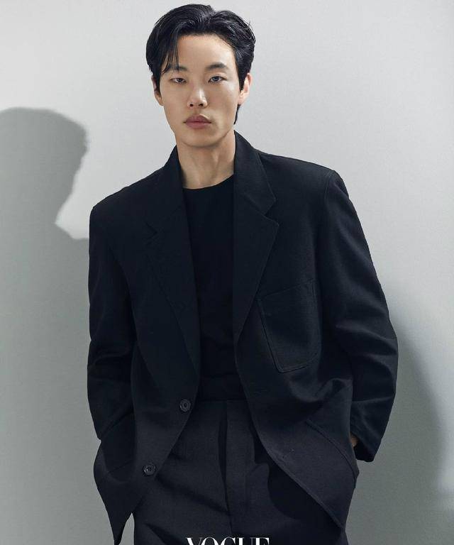 柳俊烈的新书发行,发现不一样的他!_狗焕_照片_视线