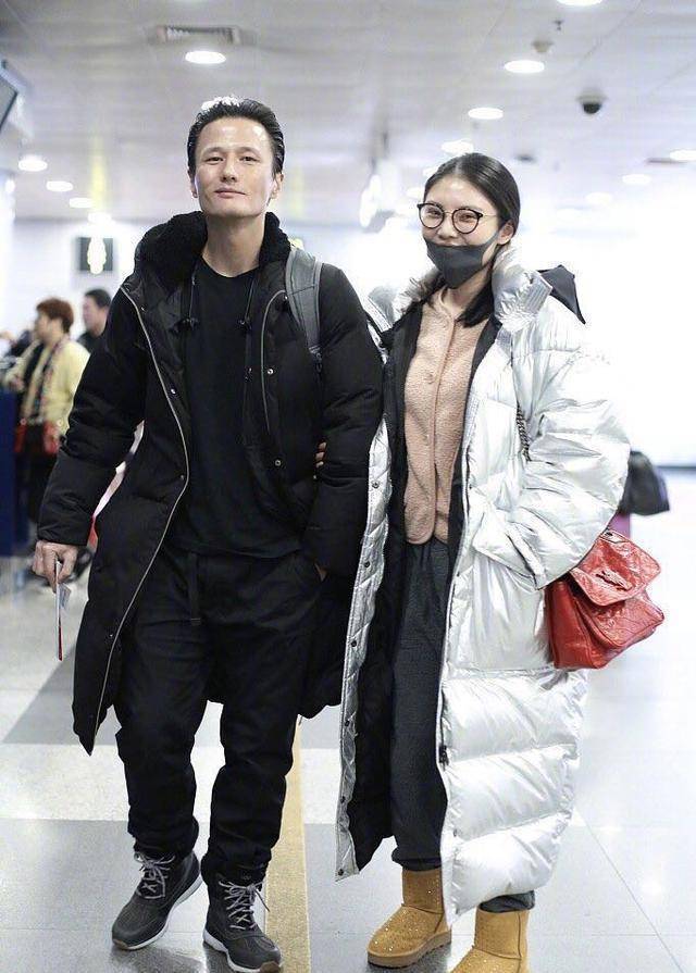 "大嫂"徐冬冬曾恋上大15岁男星,分手一年后,与张国伟互动频繁_身材