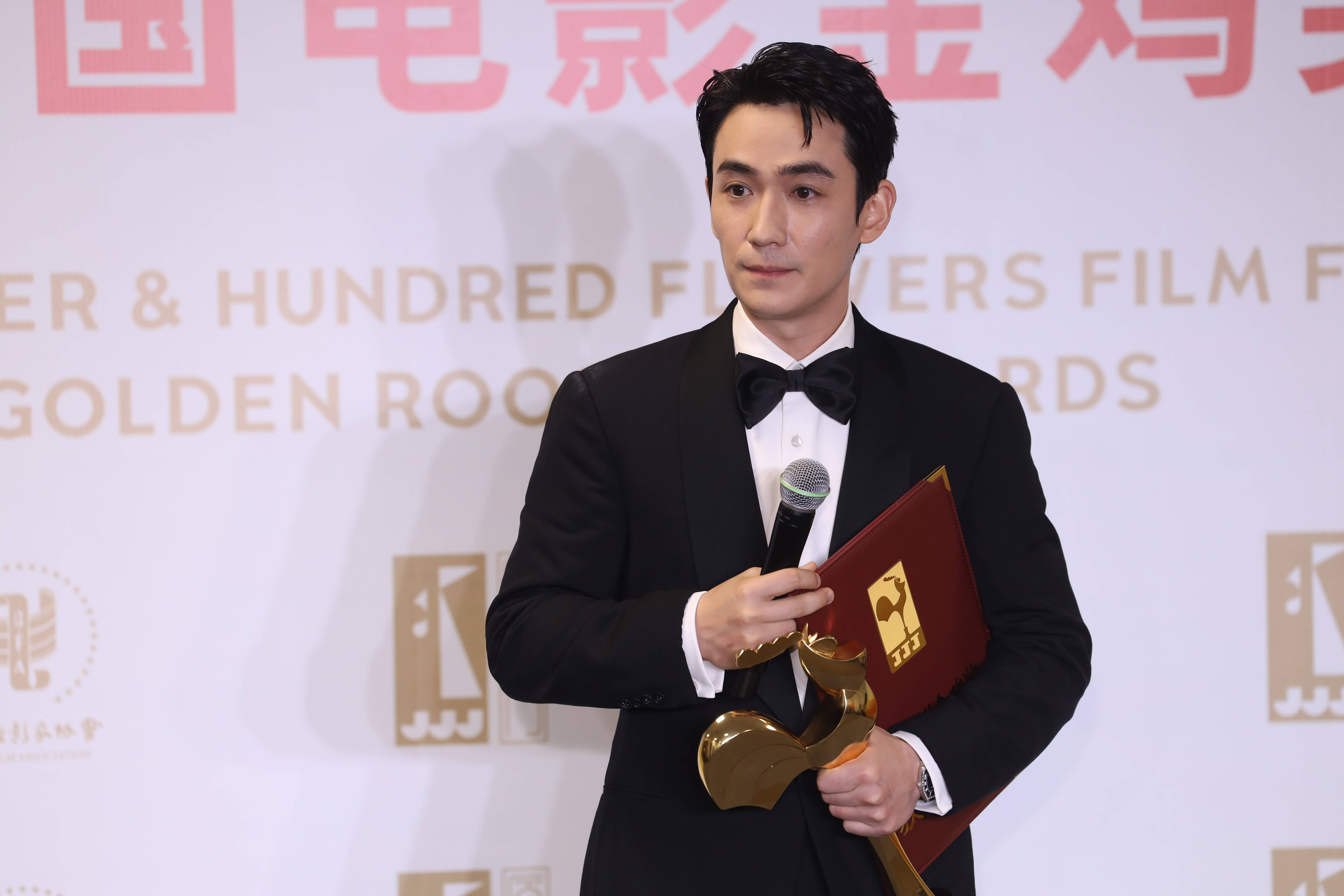 金鸡奖最佳男主角朱一龙:演员不管演什么角色都要多捕捉生活_人生大事